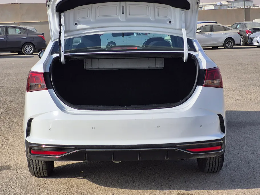 2023 Hyundai Accent Smart 