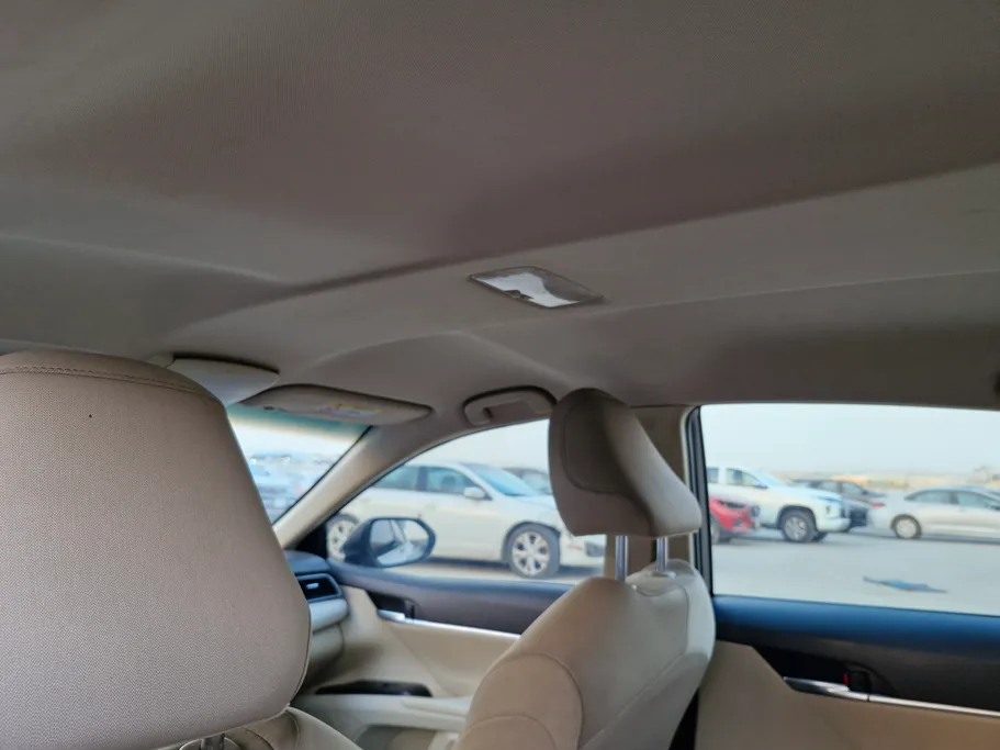 تويوتا كامري LE 2023 