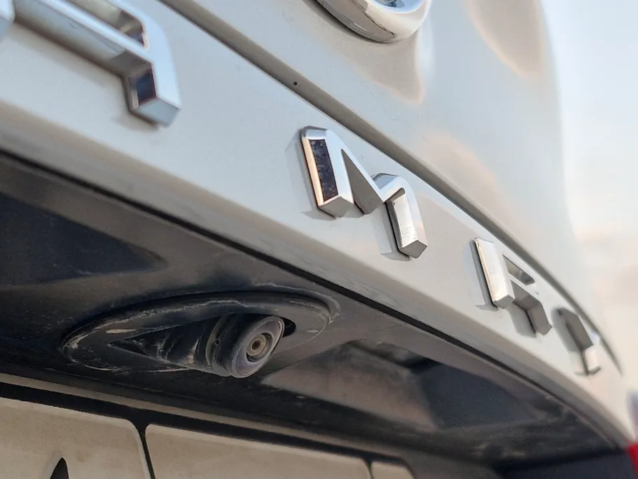 تويوتا كامري LE 2023 