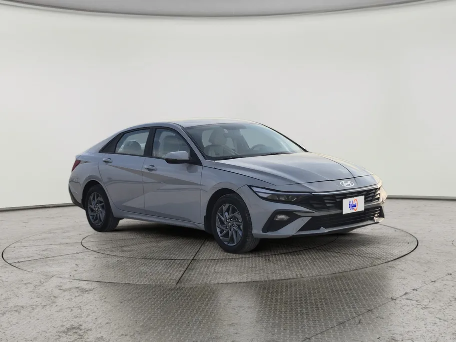 2024 Hyundai Elantra Smart 