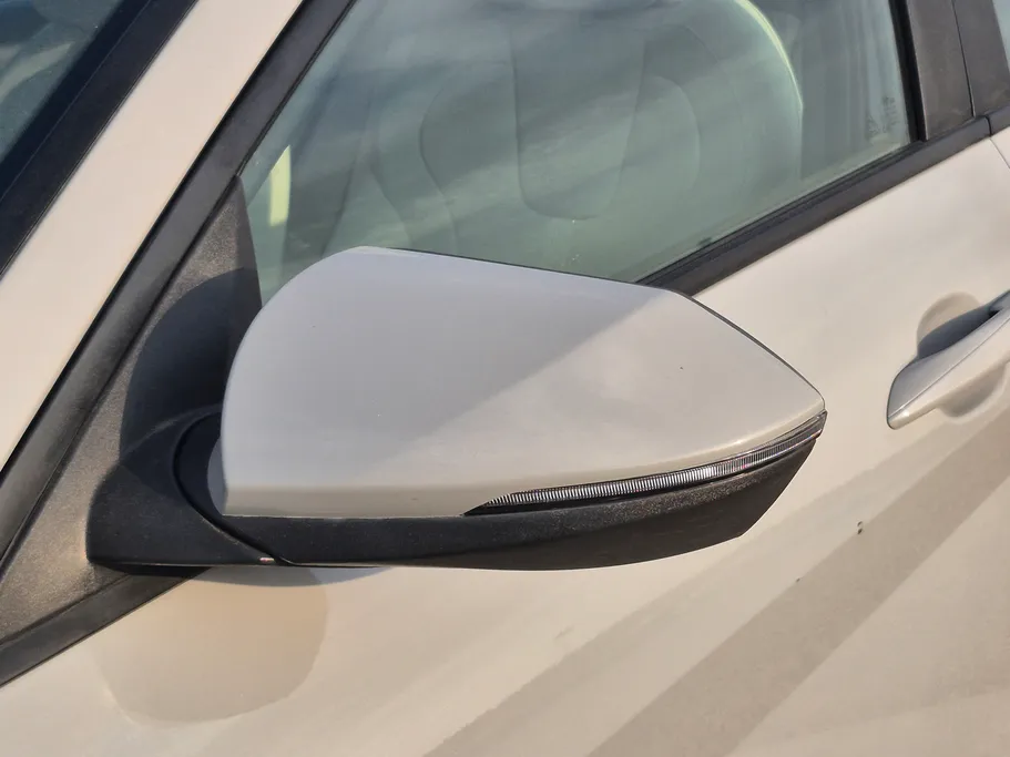 2024 Hyundai Elantra Smart 