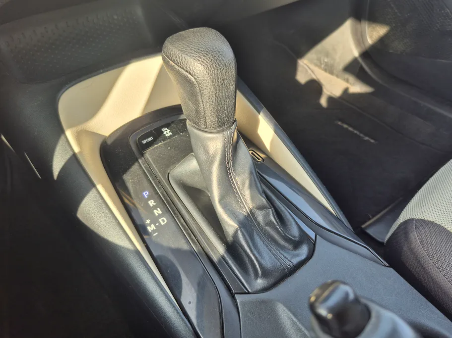 تويوتا كورولا XLI 2022 