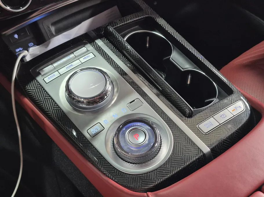 جينيسيس G80 PRESTIGE 2024 