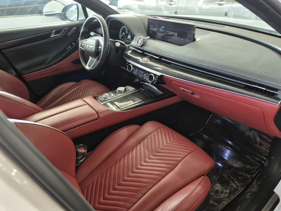 جينيسيس G80 ROYAL 2024 