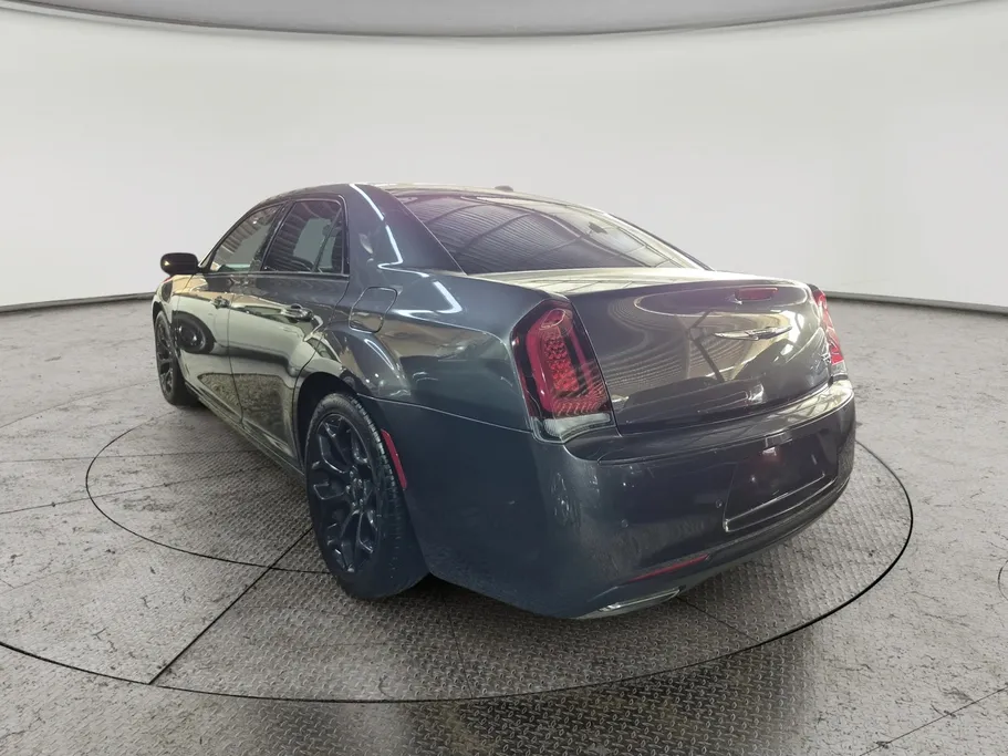 2021 Chrysler 300 S 