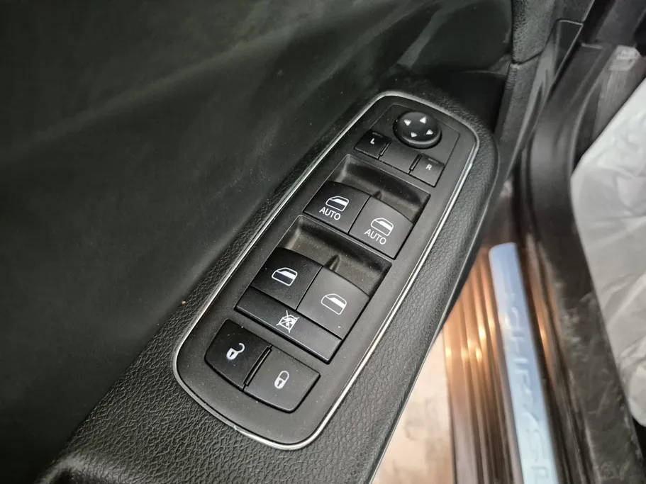 كرايسلر S300 Full 2021 