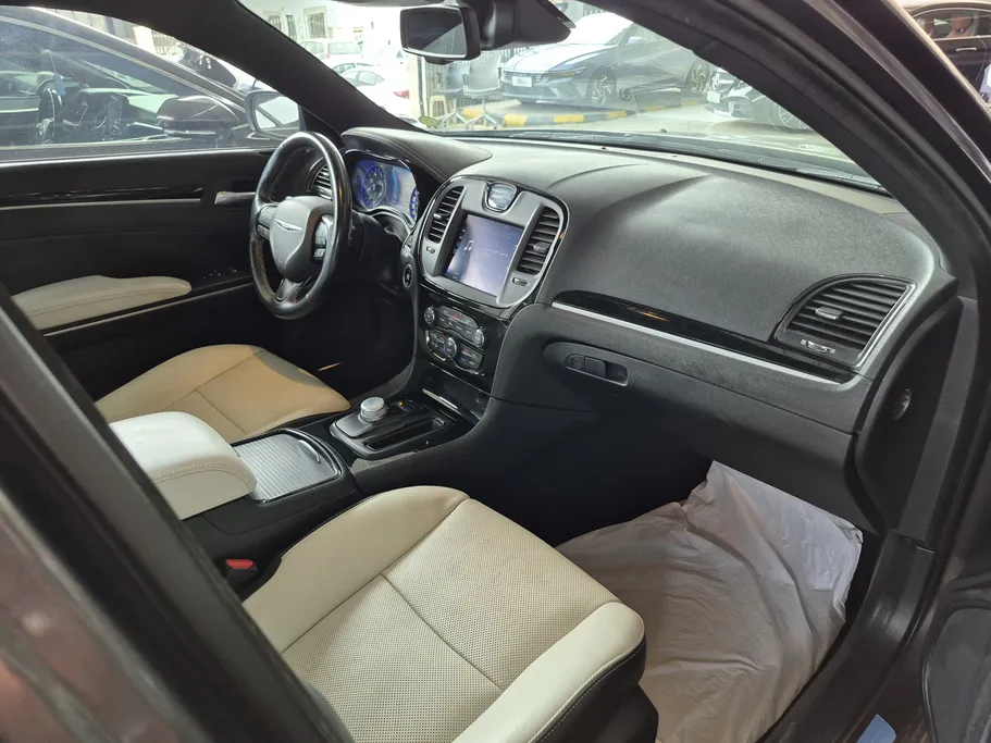 كرايسلر S300 Full 2021 