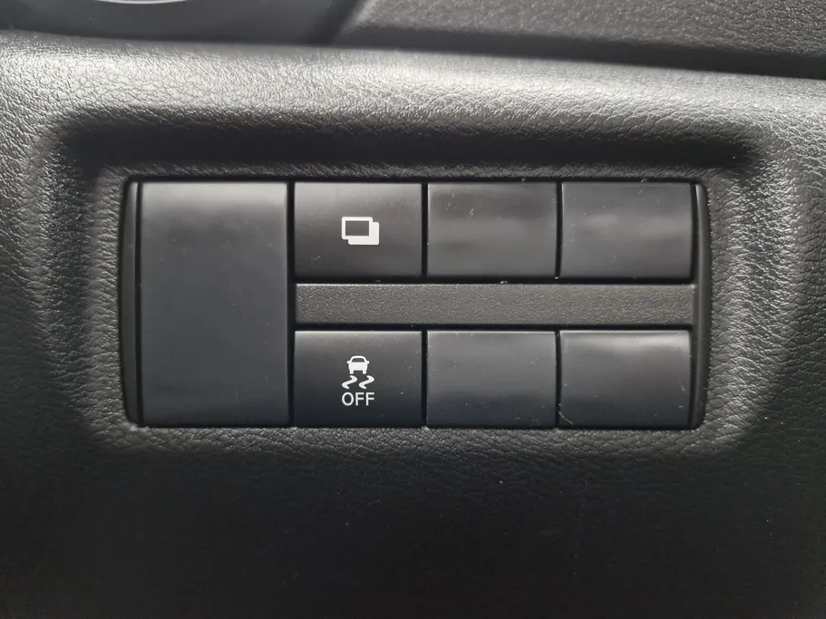 نيسان صني اس الإصدار الجديد  2022 