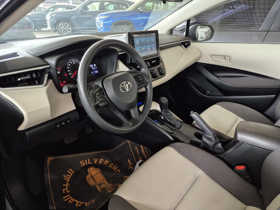 تويوتا كورولا XLI Executive Moonroof 2024 