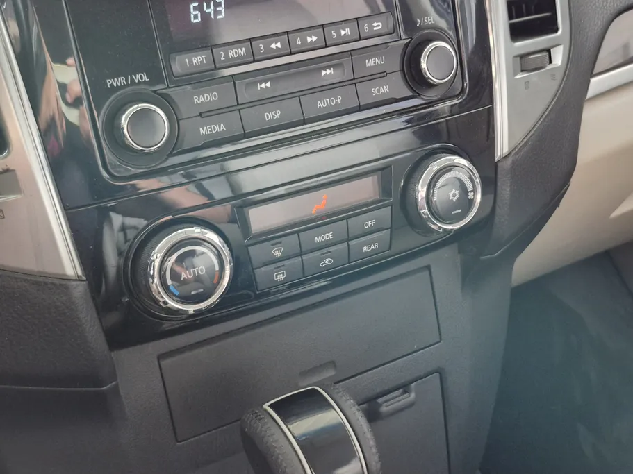 ميتسوبيشي باجيرو GLS 5Doors 2020 