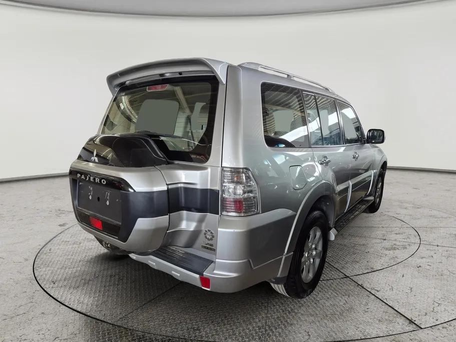 ميتسوبيشي باجيرو GLS 5Doors 2022 