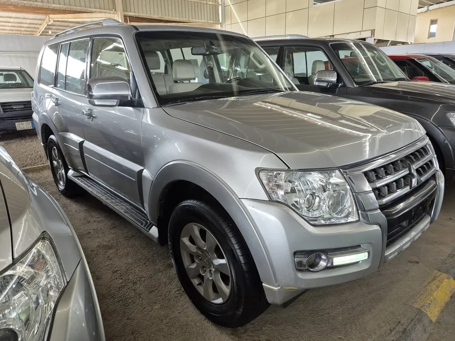 ميتسوبيشي باجيرو GLS 5Doors 2022 