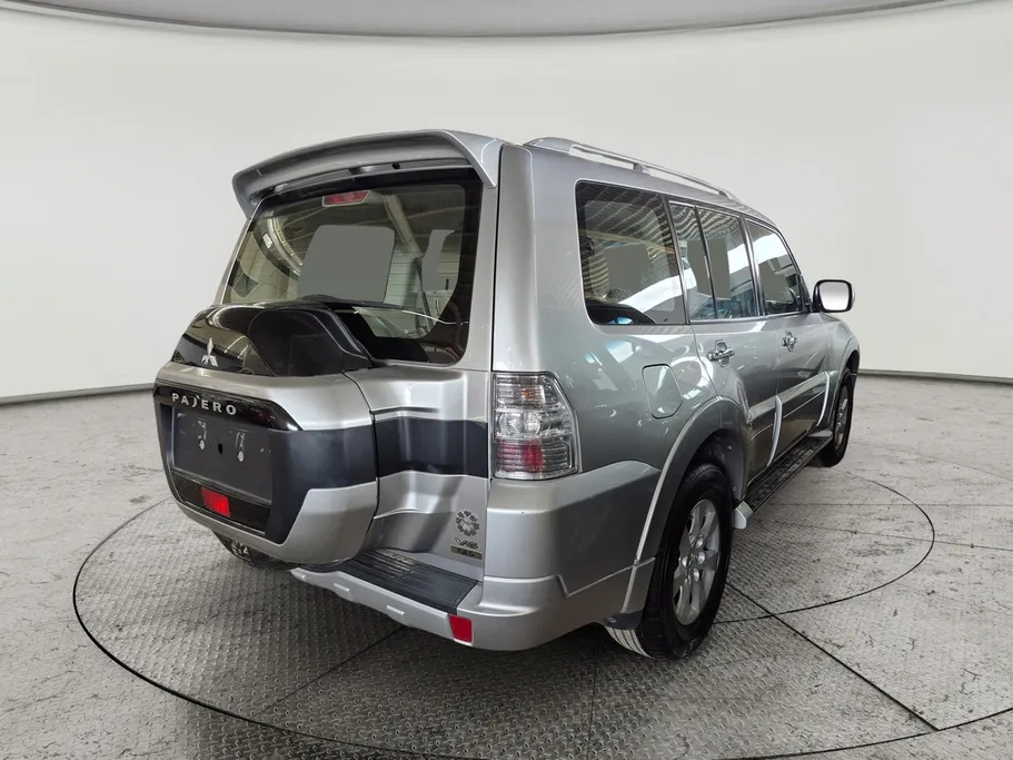 ميتسوبيشي باجيرو GLS 5Doors 2022 