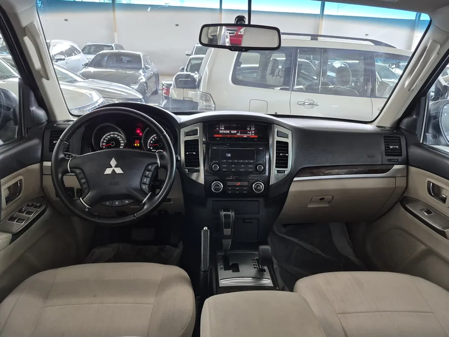 ميتسوبيشي باجيرو GLS 5Doors 2022 