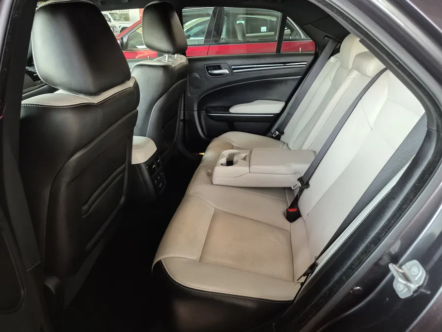 كرايسلر S300 Full 2021 