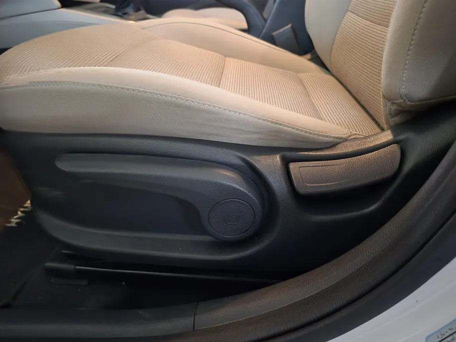 2020 Hyundai Elantra GL 