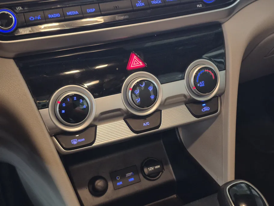 2020 Hyundai Elantra GL 