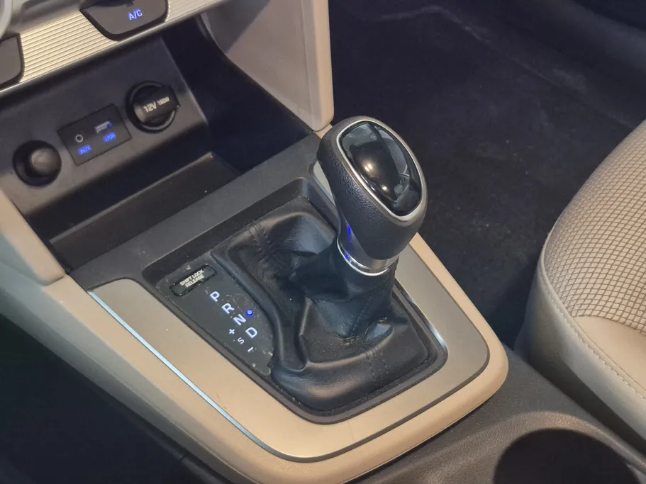 2020 Hyundai Elantra GL 