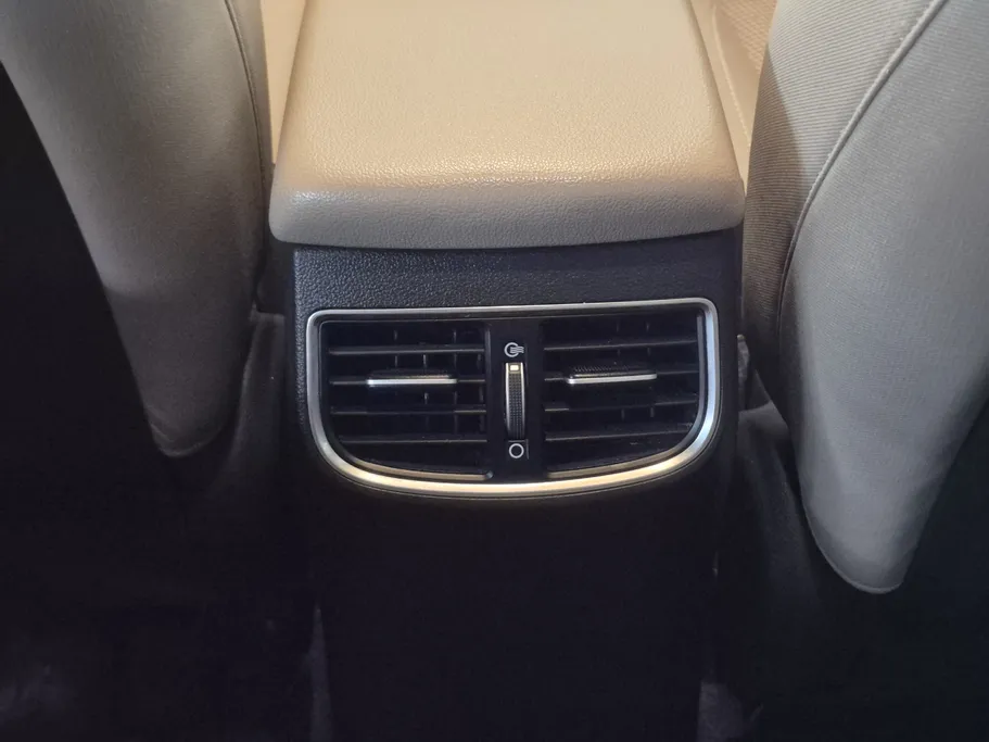 2020 Hyundai Elantra GL 