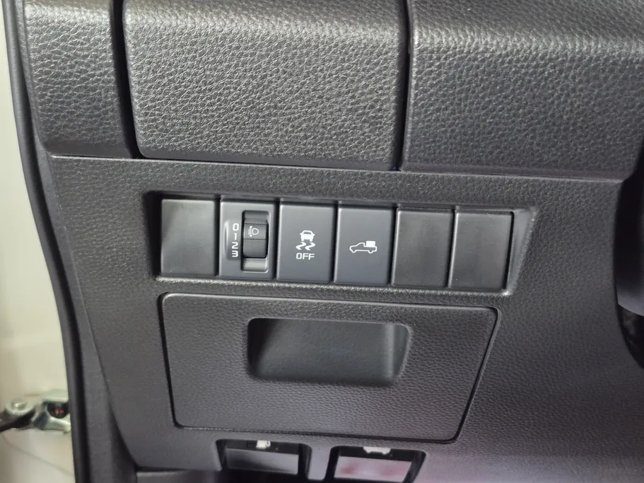 ايسوزو دي ماكس LS 2023 