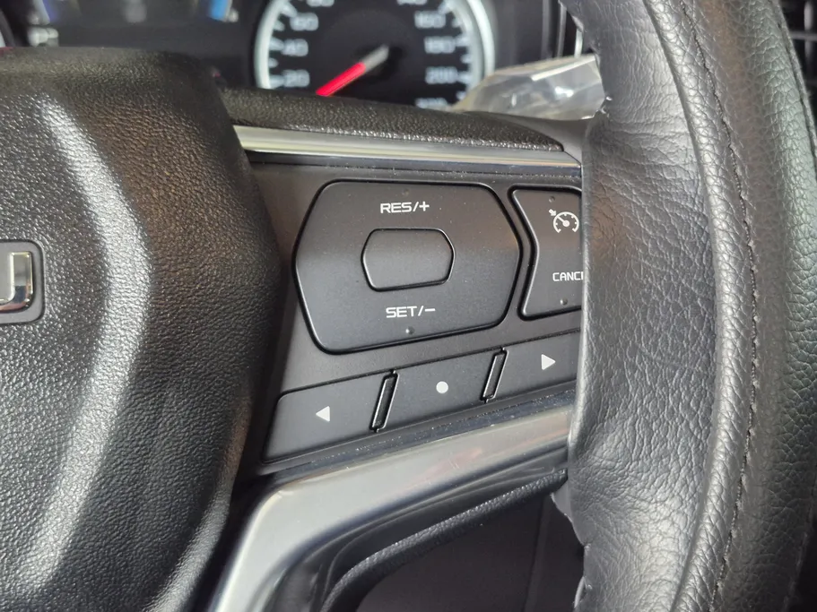 ايسوزو دي ماكس LS 2023 