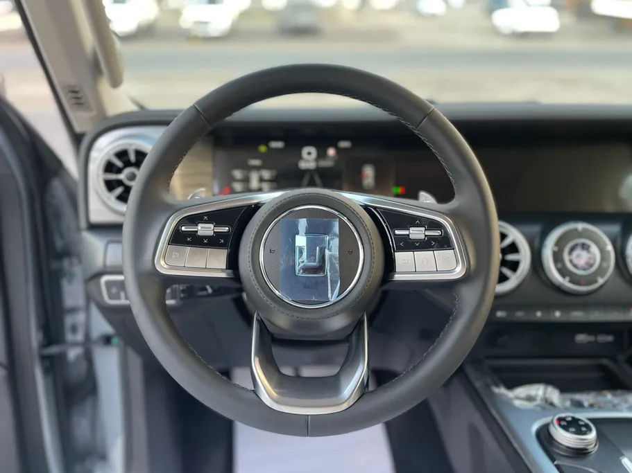 جريت وول تانك 300 كونكيرور 2026 