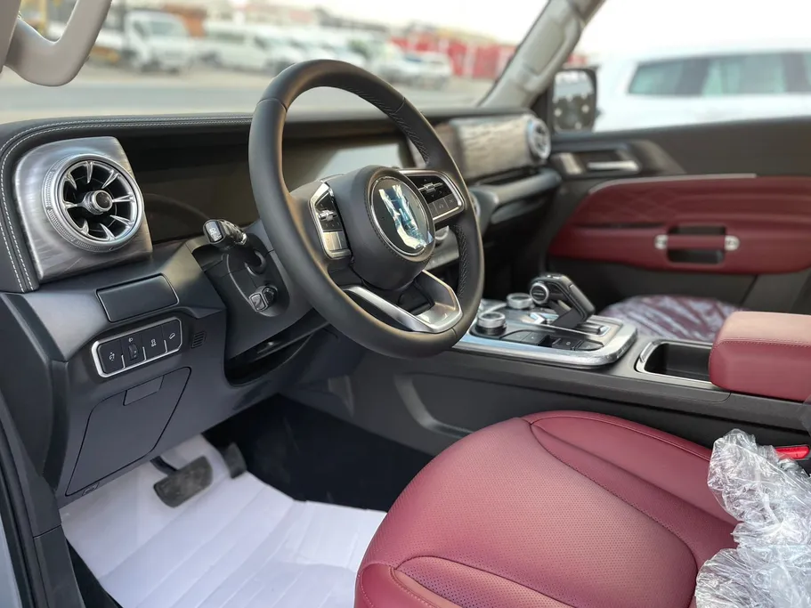 جريت وول تانك 300 كونكيرور 2026 