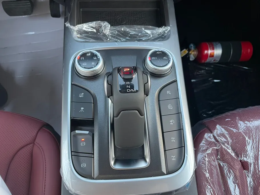 جريت وول تانك 300 كونكيرور 2026 