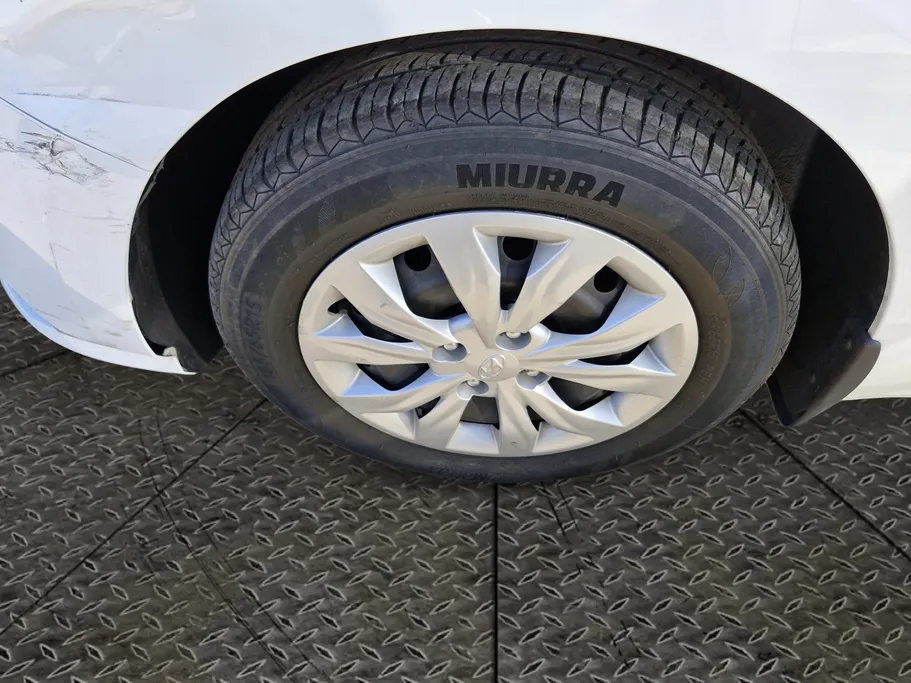 هيونداي اكسنت سمارت 2023 