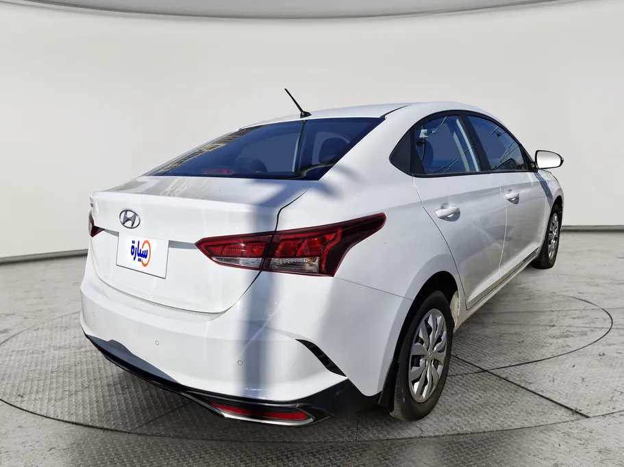 هيونداي اكسنت سمارت 2023 