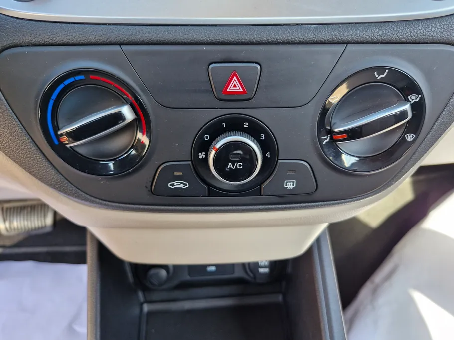 هيونداي اكسنت سمارت 2023 