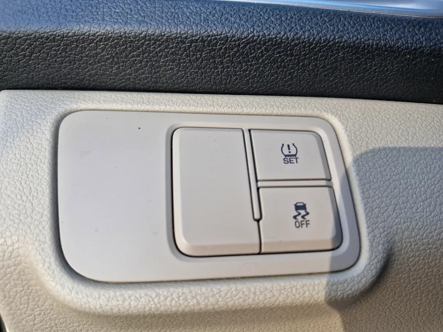 هيونداي اكسنت سمارت 2023 