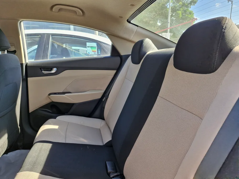 هيونداي اكسنت سمارت 2023 