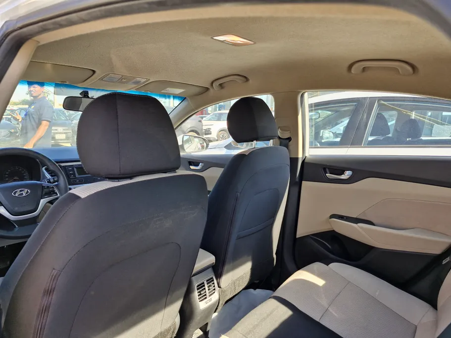 هيونداي اكسنت سمارت 2023 