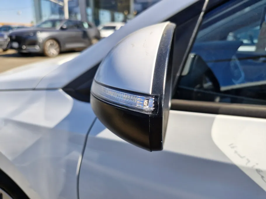 هيونداي اكسنت سمارت 2023 