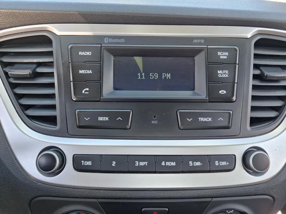 هيونداي اكسنت سمارت 2023 