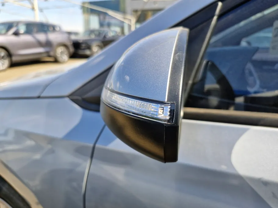 هيونداي اكسنت سمارت 2023 