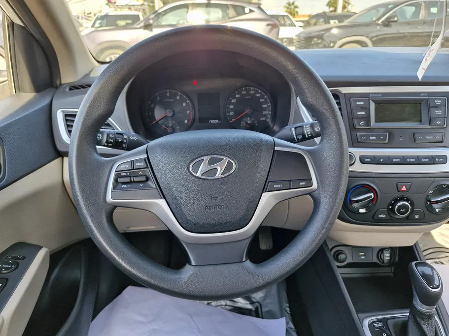 هيونداي اكسنت سمارت 2023 