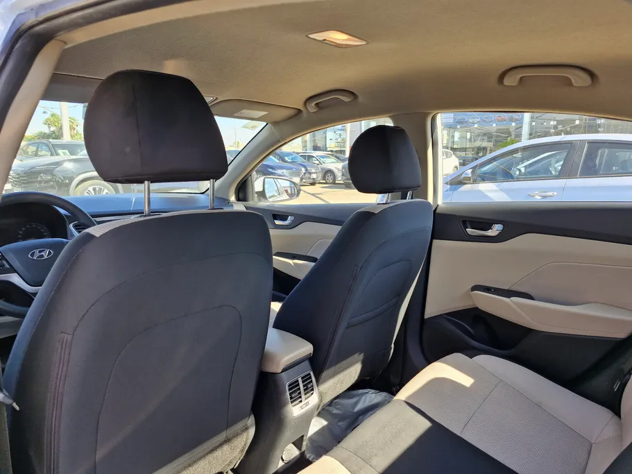 هيونداي اكسنت سمارت 2023 