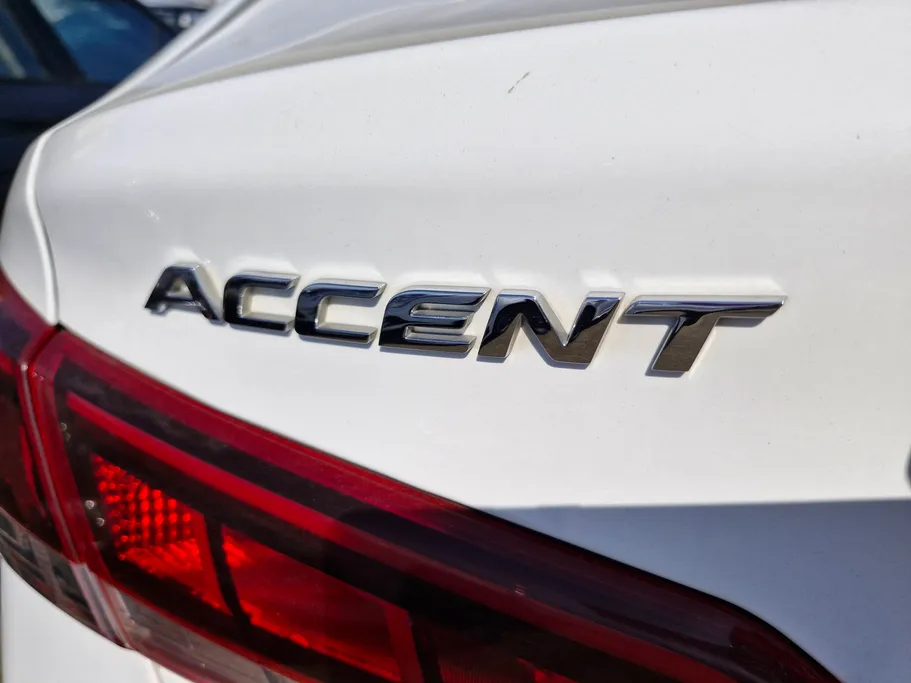 هيونداي اكسنت سمارت 2023 