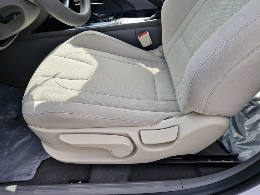 2024 Hyundai Elantra Smart 