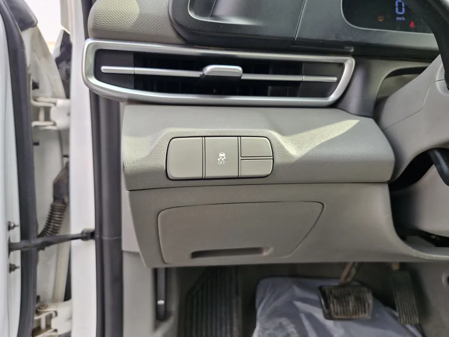 2024 Hyundai Elantra Smart 