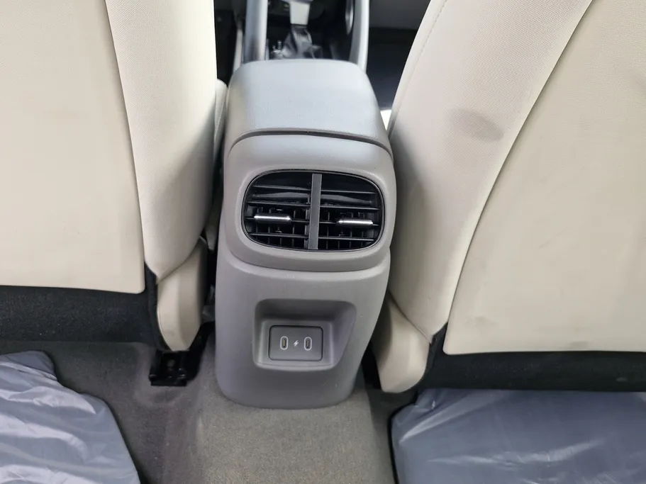 2024 Hyundai Elantra Smart 