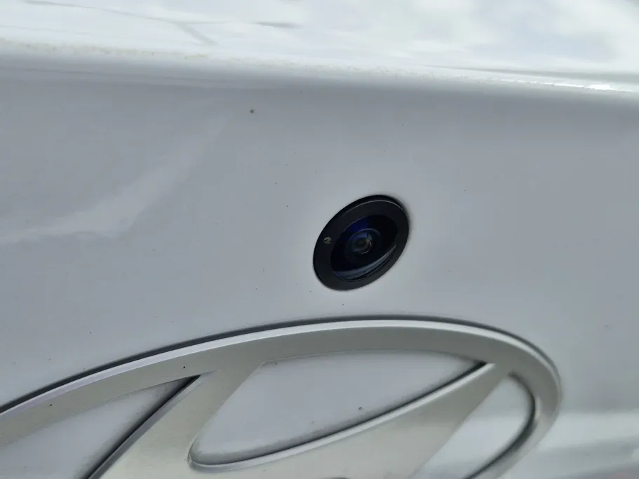 2024 Hyundai Elantra Smart 