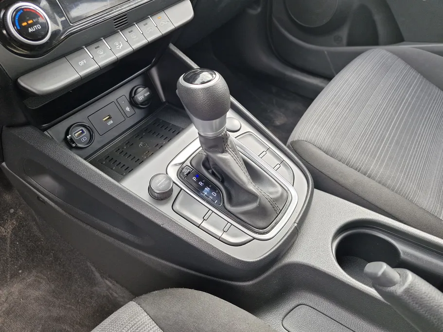 2021 Hyundai Kona SMART 