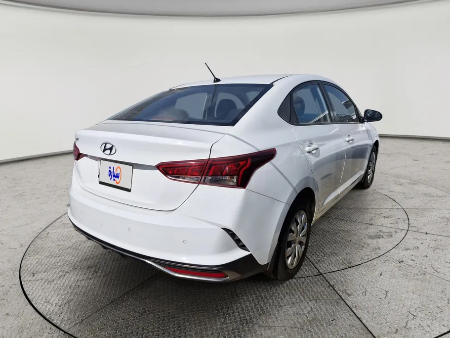 هيونداي اكسنت سمارت 2023 