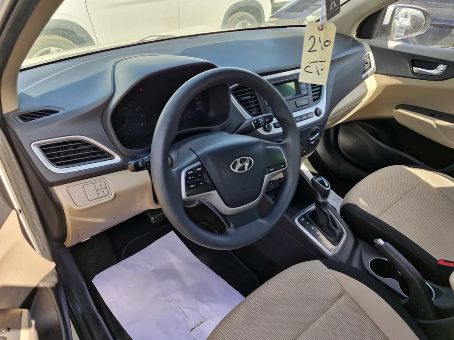 هيونداي اكسنت سمارت 2023 