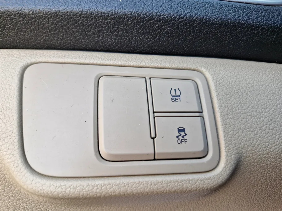 هيونداي اكسنت سمارت 2023 