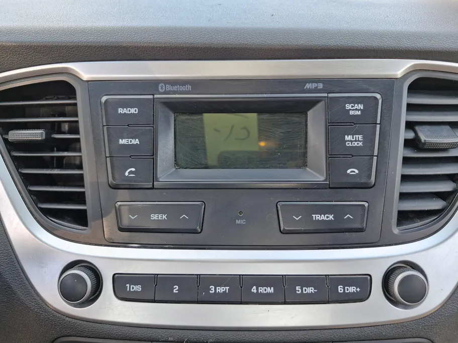 هيونداي اكسنت سمارت 2023 