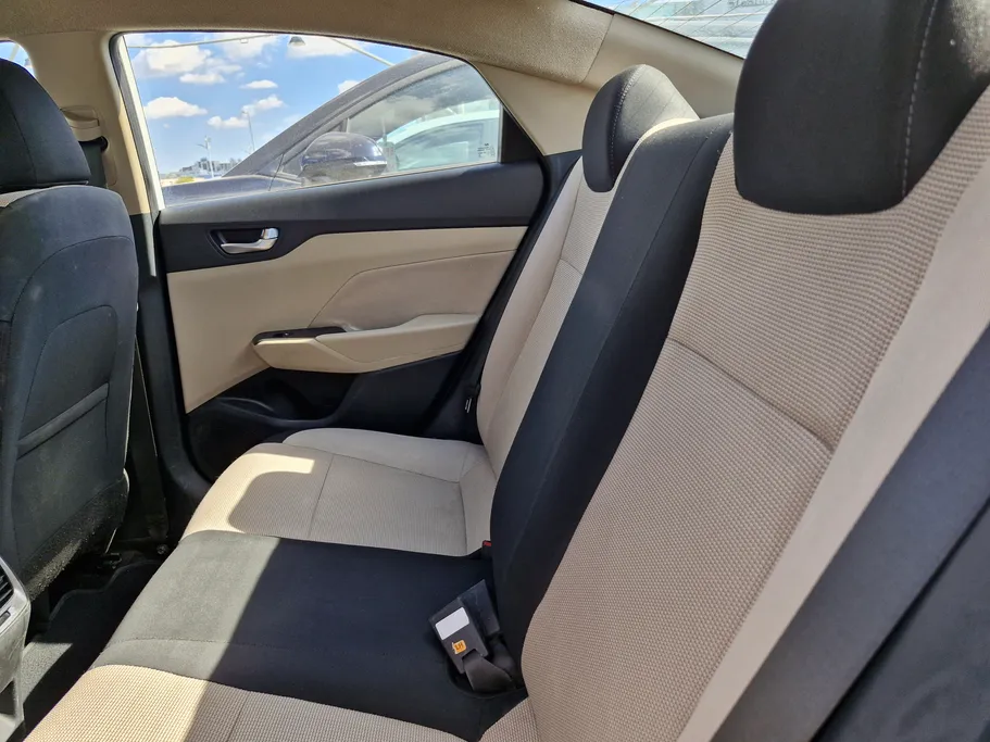 هيونداي اكسنت سمارت 2023 